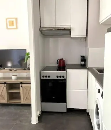 Balcon, Centre Ville, Proximité Plages, Commerces, Restaurants, Musées...