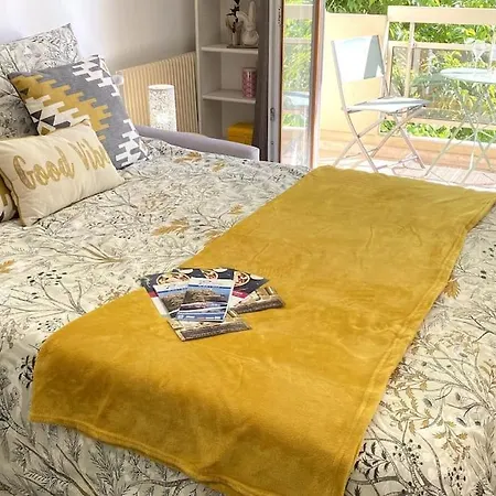 Balcon, Centre Ville, Proximite Plages, Commerces, Restaurants, Musees... Apartment