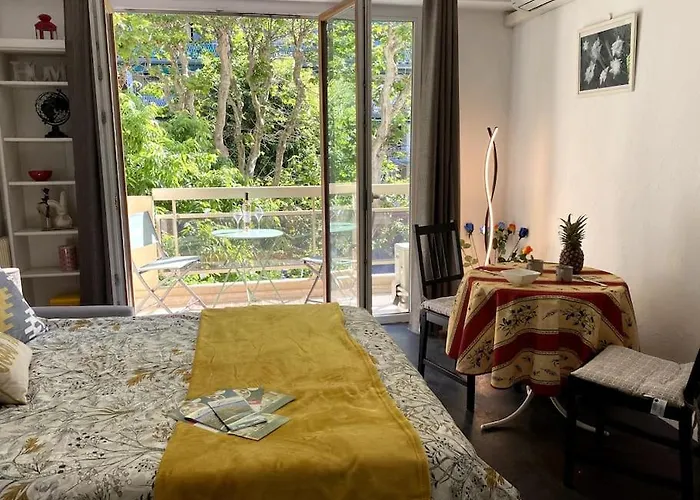Apartment Balcon, Centre Ville, Proximite Plages, Commerces, Restaurants, Musees... *